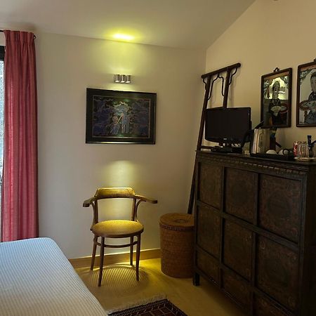 La Cour Carree Bed and Breakfast Rustrel Exteriör bild